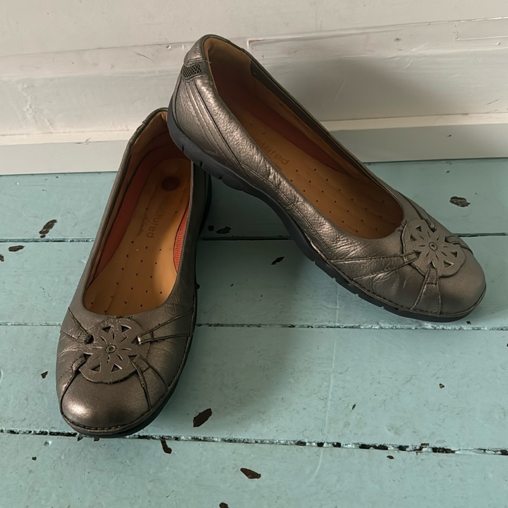 Clarks Metallic Gray Flats